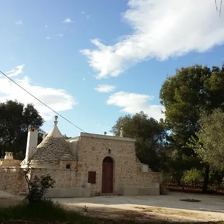 Trullo Apulia * San Michele Salentino